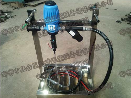 施肥機(jī)到底有什么特點(diǎn)，能讓大家喜愛？