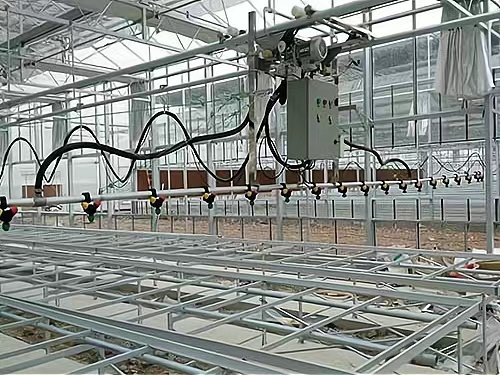 溫室噴灌機(jī)冬季使用應(yīng)該注意什么？